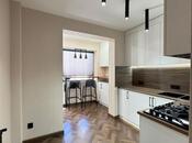 Продаётся 2-комн. вторичка 65 м², Хатаинский р., photo 1 from 8