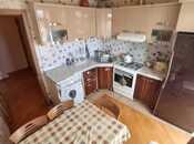 Satılır 3 otaqlı köhnə tikili 90 m², İnşaatçılar m., photo 7 from 8