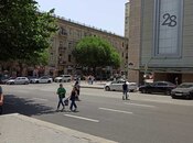 İcarəyə verilir 2 otaqlı köhnə tikili 60 m², 28 May m., photo 1 from 6