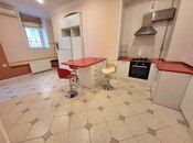 Сдаётся 4-комн. вторичка 200 м², м. Ичеришехер, photo 5 from 8