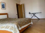 İcarəyə verilir 4 otaqlı yeni tikili 190 m², 28 May m., photo 2 from 8