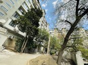 Satılır 3 otaqlı köhnə tikili 90 m², Azadlıq Prospekti m., photo 3 from 8