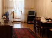 Satılır 3 otaqlı köhnə tikili 70 m², Əhmədli m., photo 1 from 6