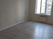 Satılır 2 otaqlı köhnə tikili 70 m², Xalqlar Dostluğu m., photo 1 from 8