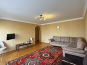 Satılır 3 otaqlı köhnə tikili 105 m², Elmlər Akademiyası m., photo 2 from 8