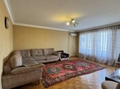 Satılır 3 otaqlı köhnə tikili 105 m², Elmlər Akademiyası m., photo 1 from 8