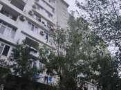 Продаётся 2-комн. вторичка 65 м², м. Ази Асланов, photo 1 from 8