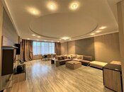 İcarəyə verilir 4 otaqlı yeni tikili 210 m², 28 May m., photo 1 from 8