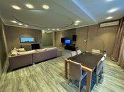 İcarəyə verilir 4 otaqlı yeni tikili 210 m², 28 May m., photo 2 from 8