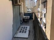 Продаётся 2-комн. вторичка 65 м², м. Ази Асланов, photo 6 from 8