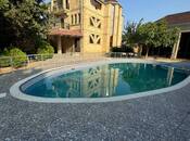 Satılır 7 otaqlı həyət evi/bağ evi 500 m², Novxanı q., photo 2 from 8