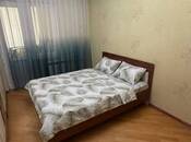 Сдаётся 2-комн. вторичка 60 м², м. 8 ноября, photo 1 from 8