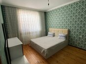 Satılır 7 otaqlı həyət evi/bağ evi 315 m², Novxanı q., photo 3 from 8
