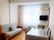Продаётся 2-комн. вторичка 45 м², м. Ази Асланов, photo 1 from 8