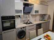 Satılır 5 otaqlı köhnə tikili 120 m², Xalqlar Dostluğu m., photo 2 from 8