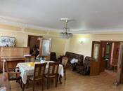 İcarəyə verilir 2 otaqlı köhnə tikili 95 m², 28 May m., photo 2 from 8