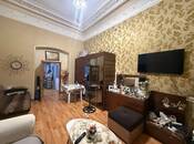 Satılır 2 otaqlı köhnə tikili 60 m², İçəri Şəhər m., photo 2 from 8