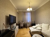 Satılır 3 otaqlı köhnə tikili 77 m², 28 May m., photo 2 from 8