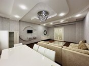 Продаётся 3-комн. новостройка 146 м², м. Низами, photo 1 from 8