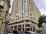Сдаётся 2-комн. новостройка 80 м², м. Ичеришехер, photo 1 from 8