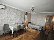 Satılır 2 otaqlı köhnə tikili 60 m², 8 Noyabr m., photo 1 from 8