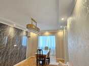 Satılır 4 otaqlı köhnə tikili 120 m², İnşaatçılar m., photo 2 from 8