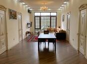 Satılır 7 otaqlı həyət evi/bağ evi 900 m², Novxanı q., photo 4 from 8