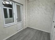 Продаётся 3-комн. вторичка 60 м², м. Иншаатчылар, photo 4 from 8