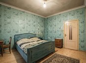 Satılır 3 otaqlı köhnə tikili 84 m², Qara Qarayev m., photo 2 from 4