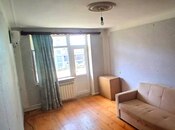Satılır 2 otaqlı köhnə tikili 50 m², Neftçilər m., photo 1 from 8