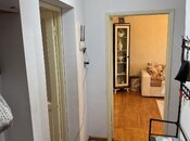 Satılır 3 otaqlı köhnə tikili 75 m², Qara Qarayev m., photo 6 from 7