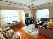 Satılır 2 otaqlı köhnə tikili 60 m², Qaraçuxur q., photo 1 from 8