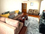 Satılır 2 otaqlı köhnə tikili 60 m², Qaraçuxur q., photo 2 from 8