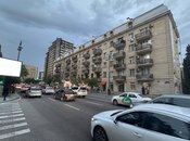 Satılır 3 otaqlı köhnə tikili 80 m², Şah İsmayıl Xətai m., photo 1 from 8