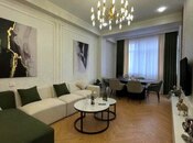 Сдаётся 2-комн. новостройка 70 м², м. 28 мая, photo 1 from 8