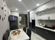 Satılır 4 otaqlı köhnə tikili 100 m², İnşaatçılar m., photo 6 from 8