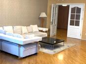 Сдаётся 3-комн. новостройка 150 м², м. Низами, photo 2 from 8