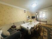 Продаётся 3-комн. вторичка 50 м², м. Иншаатчылар, photo 2 from 8