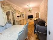 Продаётся 2-комн. вторичка 70 м², м. Насими, photo 2 from 8