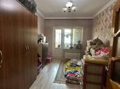 Satılır 3 otaqlı köhnə tikili 80 m², Xalqlar Dostluğu m., photo 3 from 8