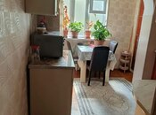 Satılır 2 otaqlı köhnə tikili 47 m², Hövsan q., photo 7 from 8