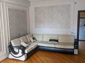 Сдаётся 2-комн. новостройка 70 м², м. Ази Асланов, photo 1 from 8