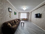 Сдаётся 2-комн. новостройка 90 м², м. Нефтчиляр, photo 1 from 8