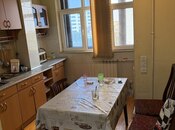 Satılır 2 otaqlı köhnə tikili 65 m², Azadlıq Prospekti m., photo 4 from 8