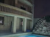 Satılır 7 otaqlı həyət evi/bağ evi 350 m², Novxanı q., photo 1 from 8