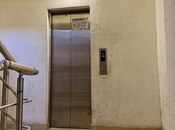 Satılır 2 otaqlı köhnə tikili 72 m², Azadlıq Prospekti m., photo 2 from 8