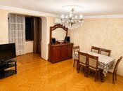 Продаётся 3-комн. вторичка 70 м², м. 20 января, photo 1 from 8