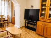 İcarəyə verilir 3 otaqlı köhnə tikili 95 m², Nizami m., photo 6 from 8