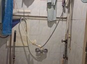 Продаётся 4-комн. вторичка 90 м², м. Кара Караев, photo 4 from 8