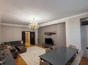 Satılır 3 otaqlı yeni tikili 145 m², İnşaatçılar m., photo 1 from 8